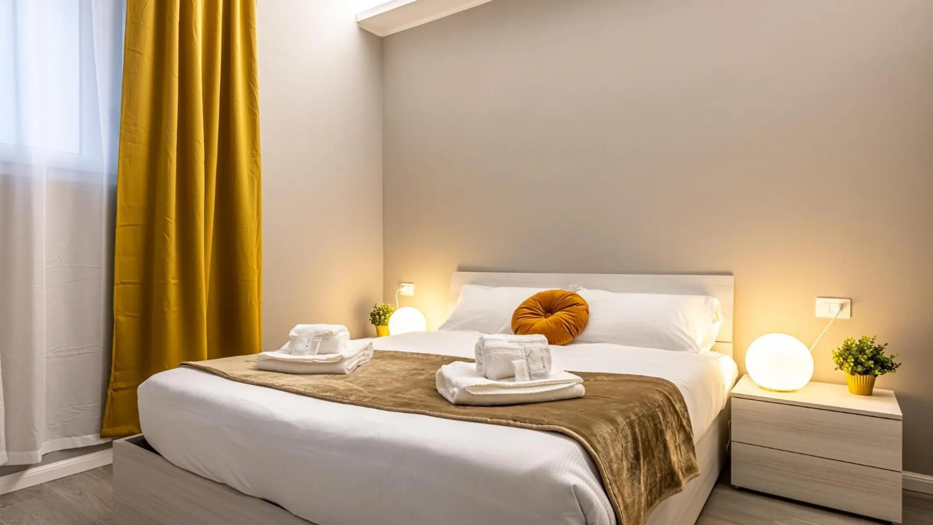 Lovely Apartment - 15Min Duomo, Milano Italy